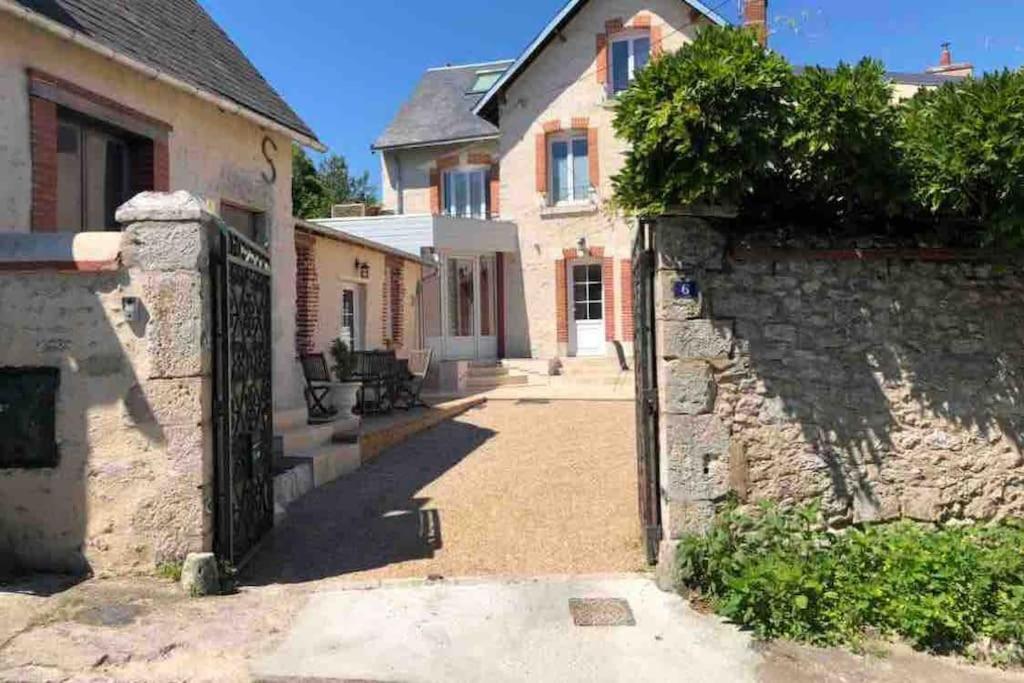 Belle Demeure De 1820, Classee, A 5 Mn De Blois, 10 Mn De Chambord Holiday home *