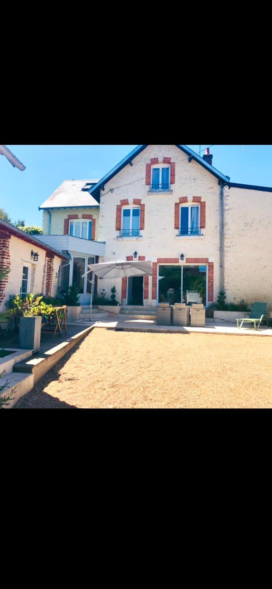 Belle Demeure De 1820, Classee, A 5 Mn De Blois, 10 Mn De Chambord Holiday home