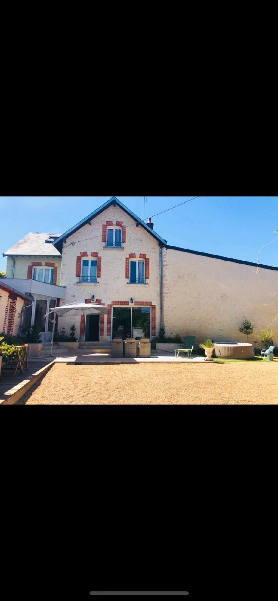 Belle Demeure De 1820, Classee, A 5 Mn De Blois, 10 Mn De Chambord *