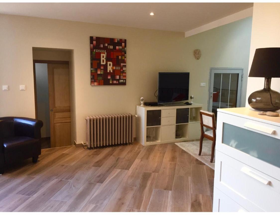 Holiday home Belle Demeure De 1820, Classee, A 5 Mn De Blois, 10 Mn De Chambord *